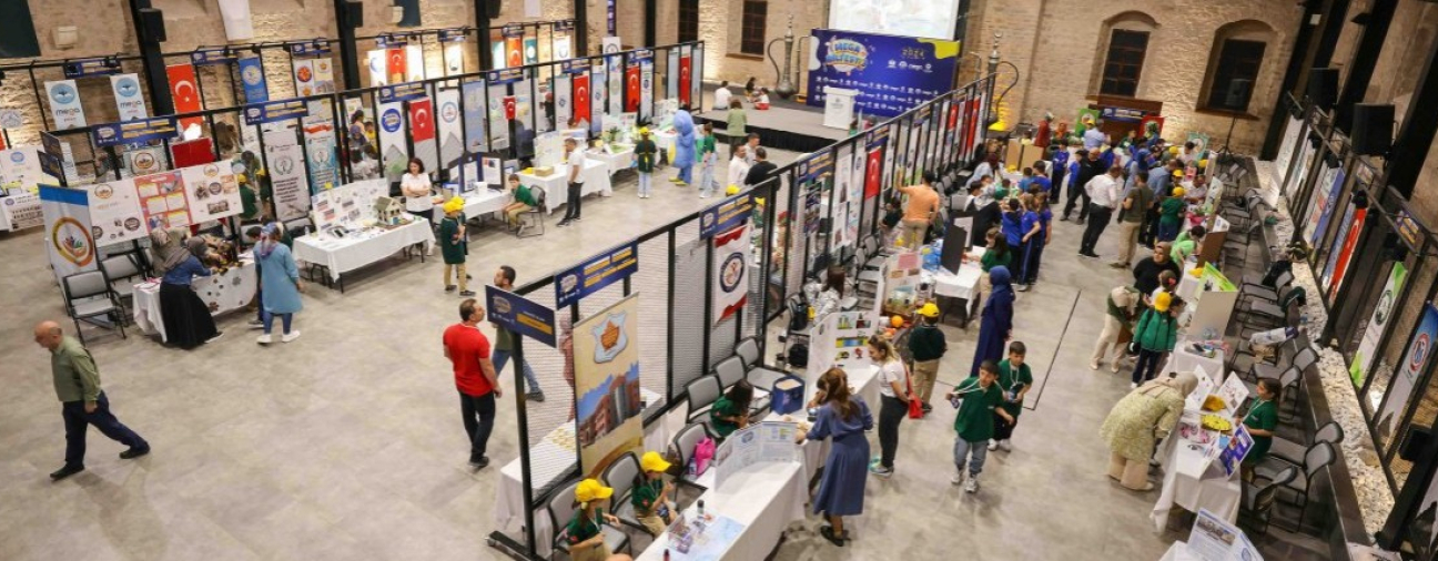 Science Festival Held in Meram