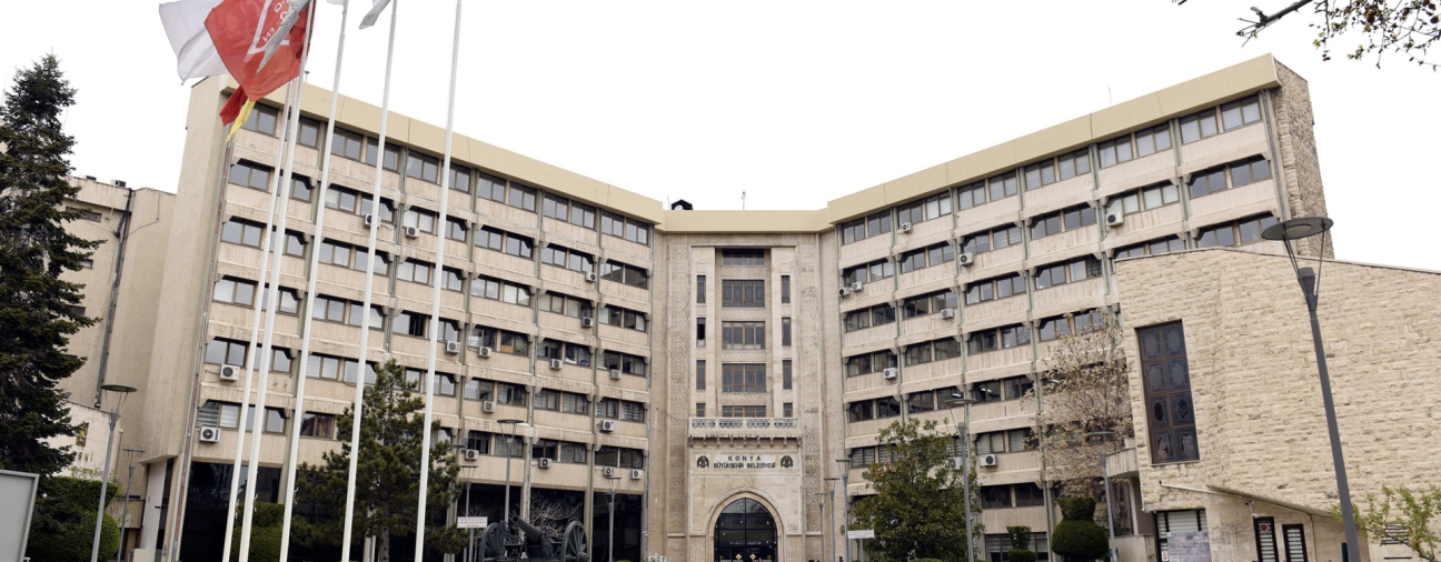 Konya Honored for Advanced Crisis Communication Practices in International Congress