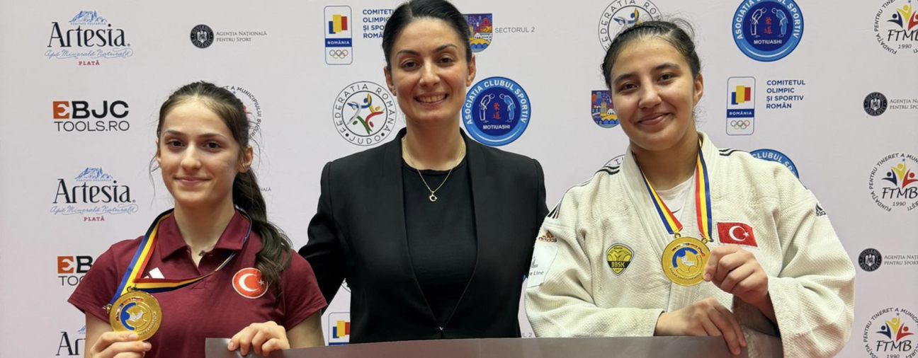 Two New Balkan Titles for Konya Büyükşehir Belediyespor