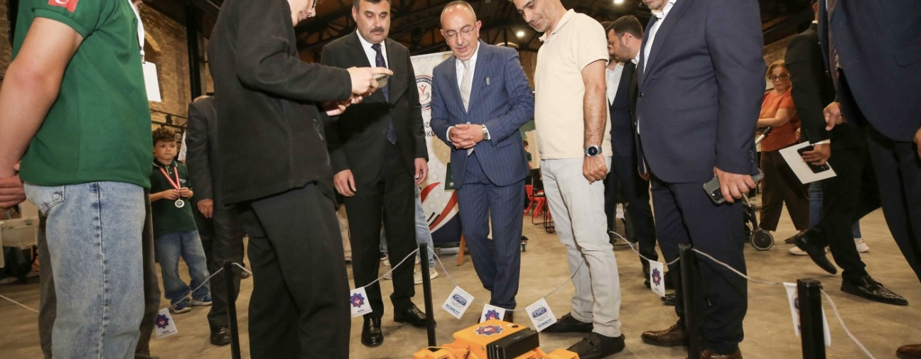 Meram Hosts Fifth Science Festival with Strong Participation