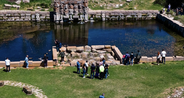 Eflatun Spring Welcomes Visitors in Konya