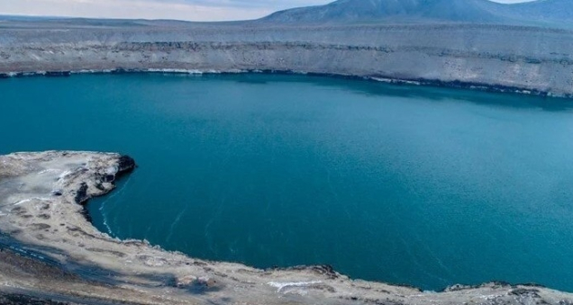 Tourists Flock to Acıgöl in Konya