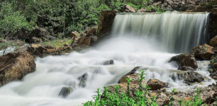 Aygır Waterfall Draws Nature Lovers to Bozkır