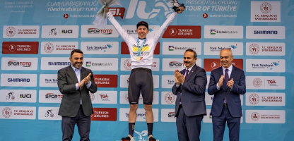Konya Cycling Team Impresses at Presidential Tour