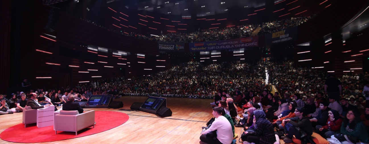 Discussion Organized for Youth in Konya
