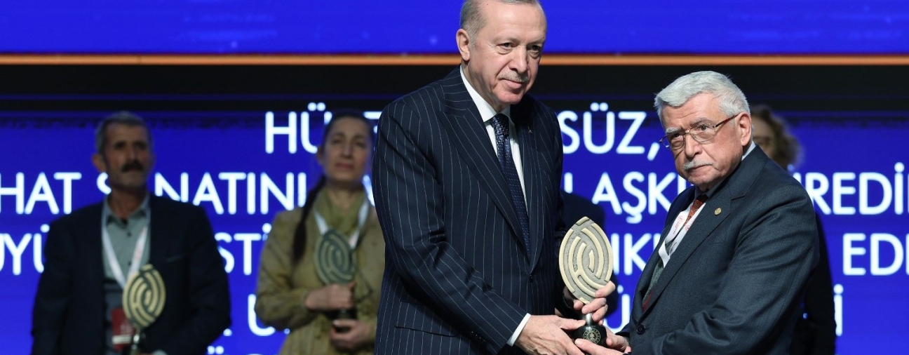 Dr. Hüseyin Öksüz Receives The Living Human Treasures Award