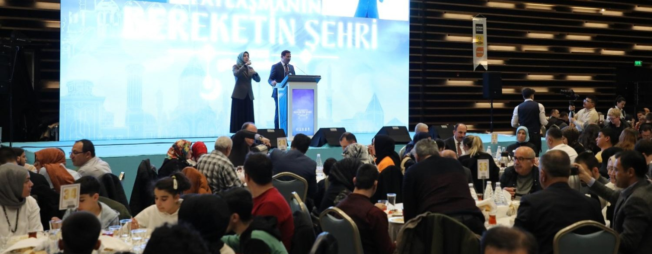 Hasan Kılca Brings Good News to Disabled Individuals at Iftar