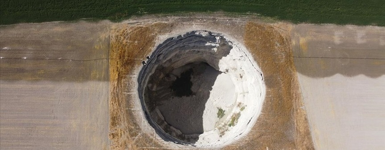 Sinkholes Spread Concern in Konya