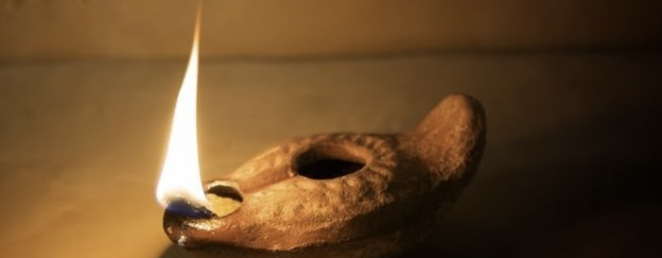 Lighting Tools from Konya's Cultural Heritage