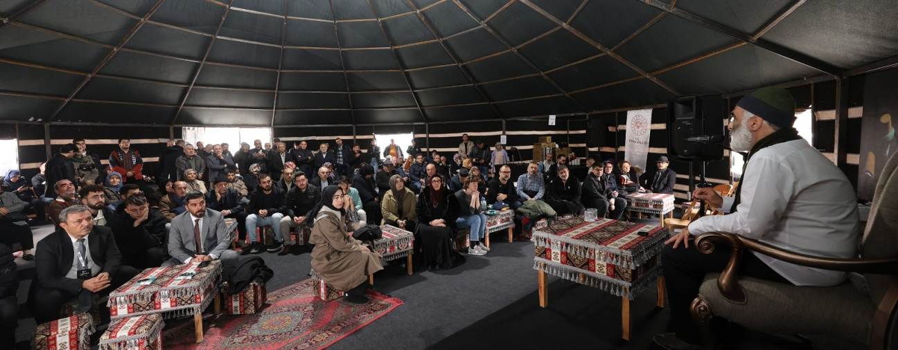 Thousands Flock to Mevlana Commemoration Ceremonies