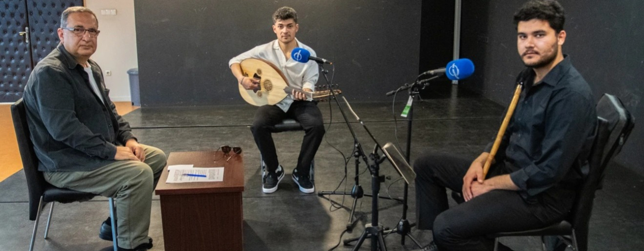 TRT Hosts Selçuk University Conservatory Students