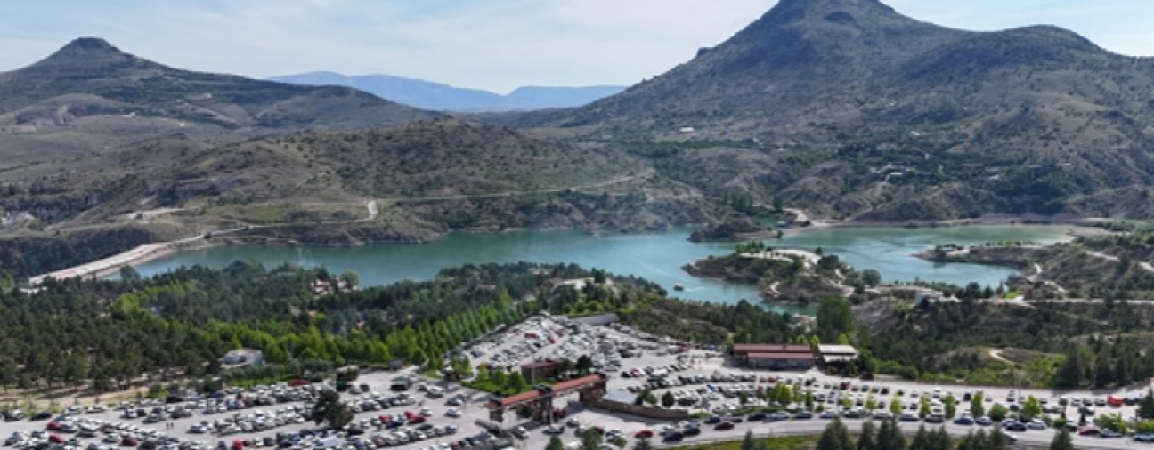 Konya Citizens Flock to Selçuklu’s Iconic Spots