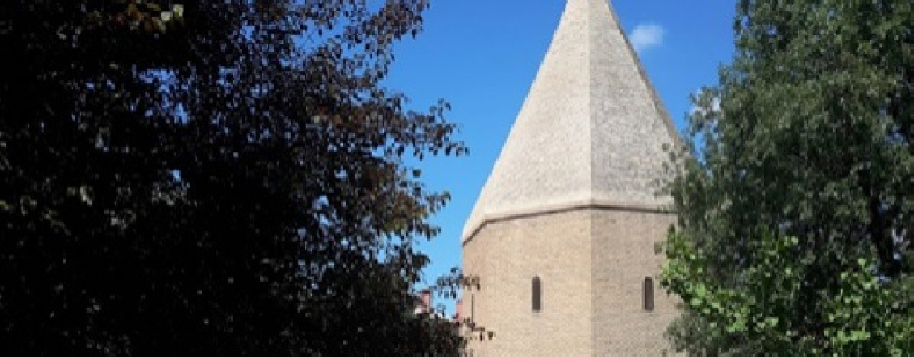 13th Century Monument: The Tomb of  Seyfeddin Karasungur
