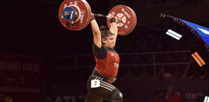 Selcuk University Student Sets European Record in Weightlifting