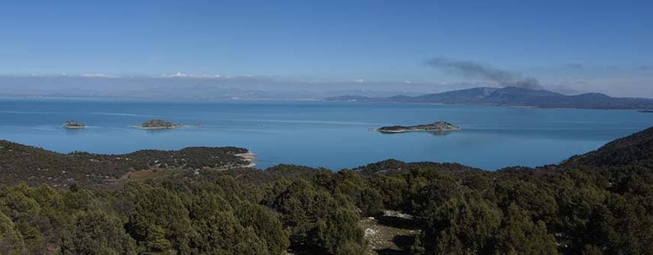 Top Viewing Point: Three Islands Observation Terrace
